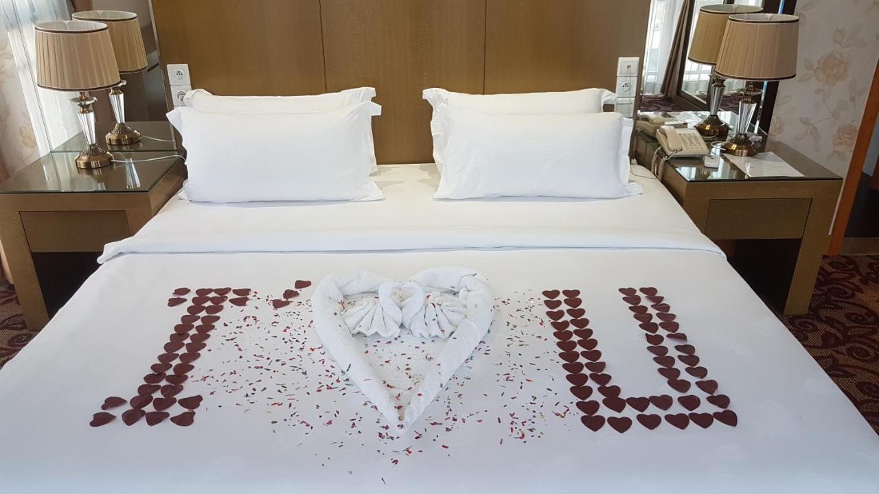 Edmond Hotel Brazzaville Buitenkant foto